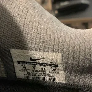 SUPER RARE. METCON 1 LUNAR GREY/TTL ORNG-TMBLD. Was not released in the US. Used Shoes | Super Rare Metcon 1 Lunar Greyttl Orngtmbld Was Not  main image 3